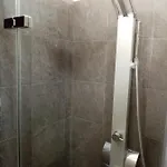 Πανσιόν Casa Lauro 3*