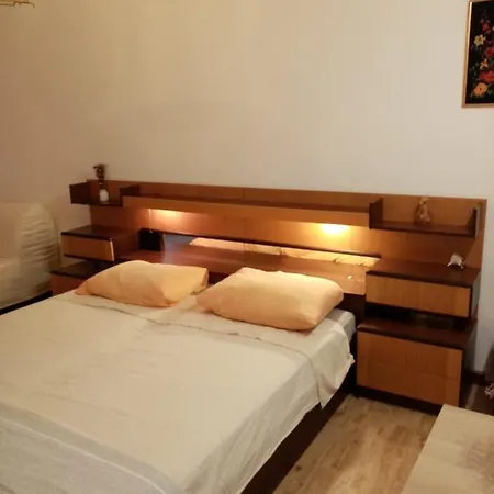 Casa Lauro Pensionat 3*